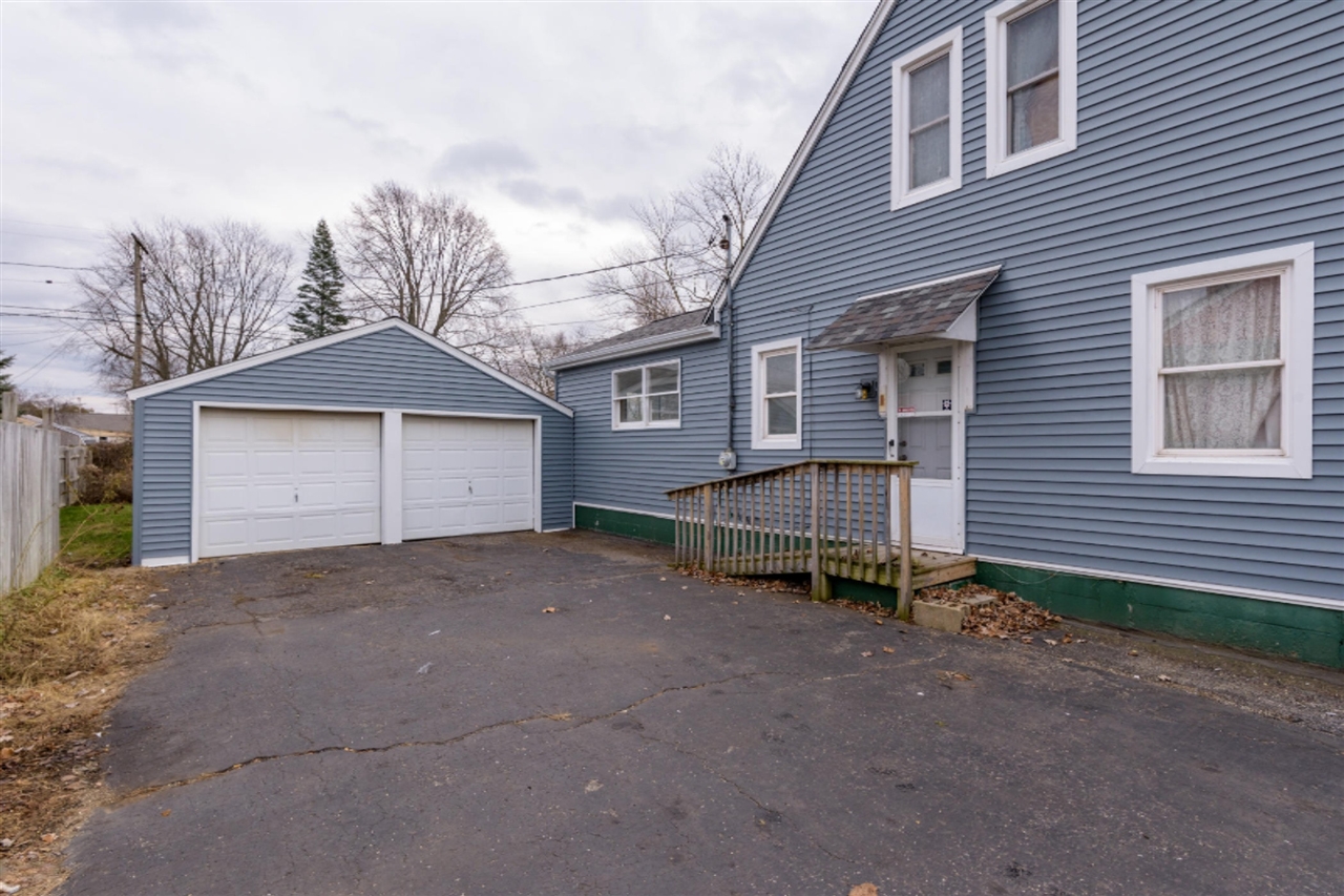 176 N 22nd Street, Battle Creek, MI, 49015-1763