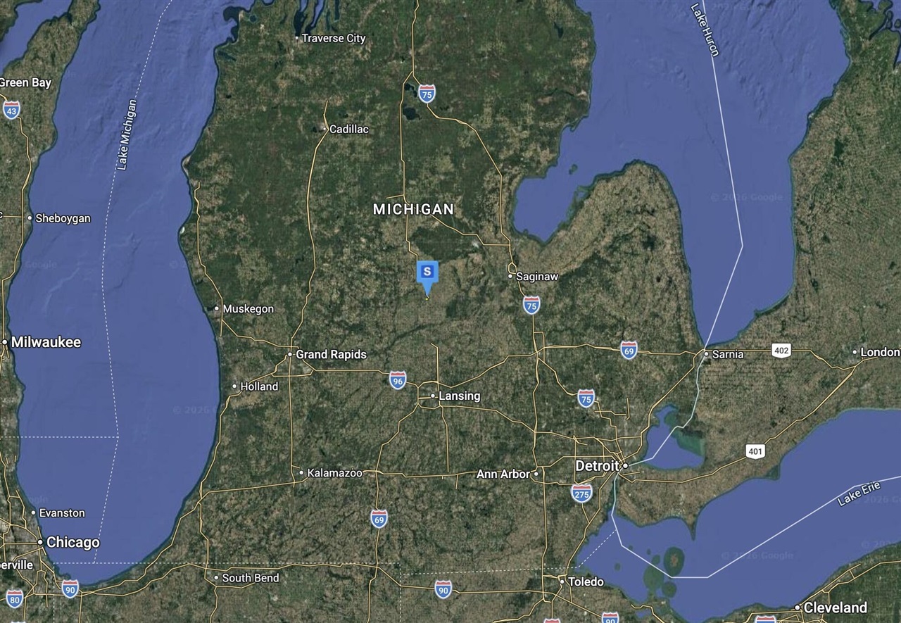 712 E Newark Street, Ithaca, MI, 48847-1526