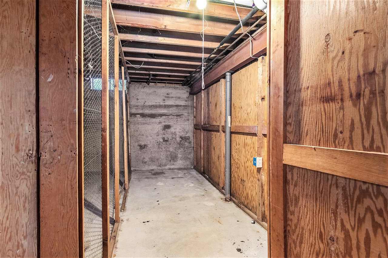 3201 Marshall Avenue, Grand Rapids, MI, 49508-2424