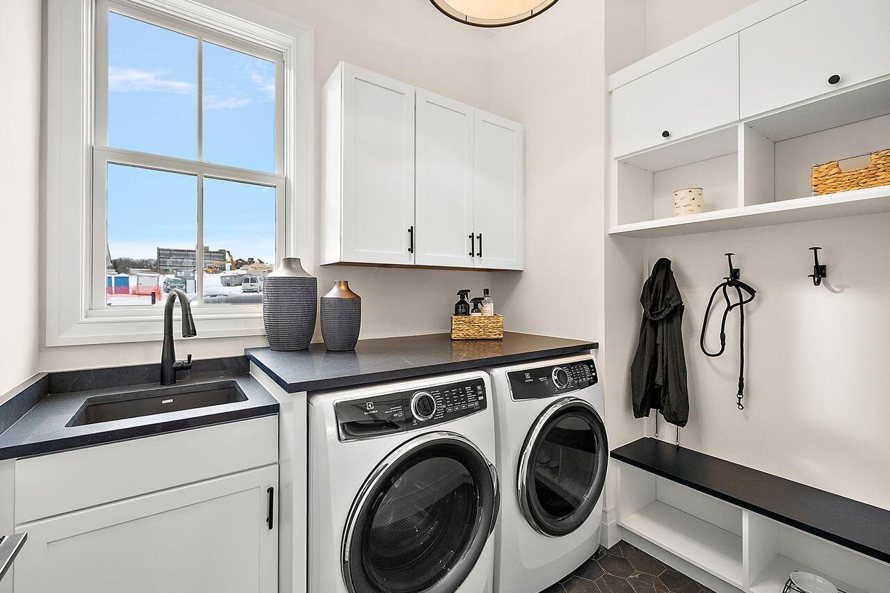 101 S Griswold Street, Northville, MI, 48167