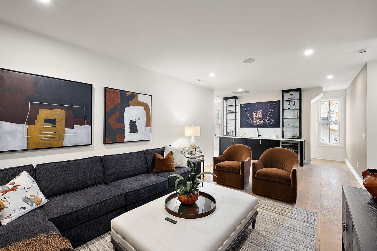 101 S Griswold Street, Northville, MI, 48167