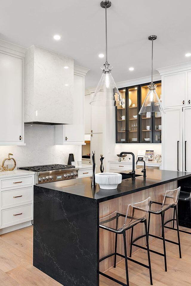 101 S Griswold Street, Northville, MI, 48167