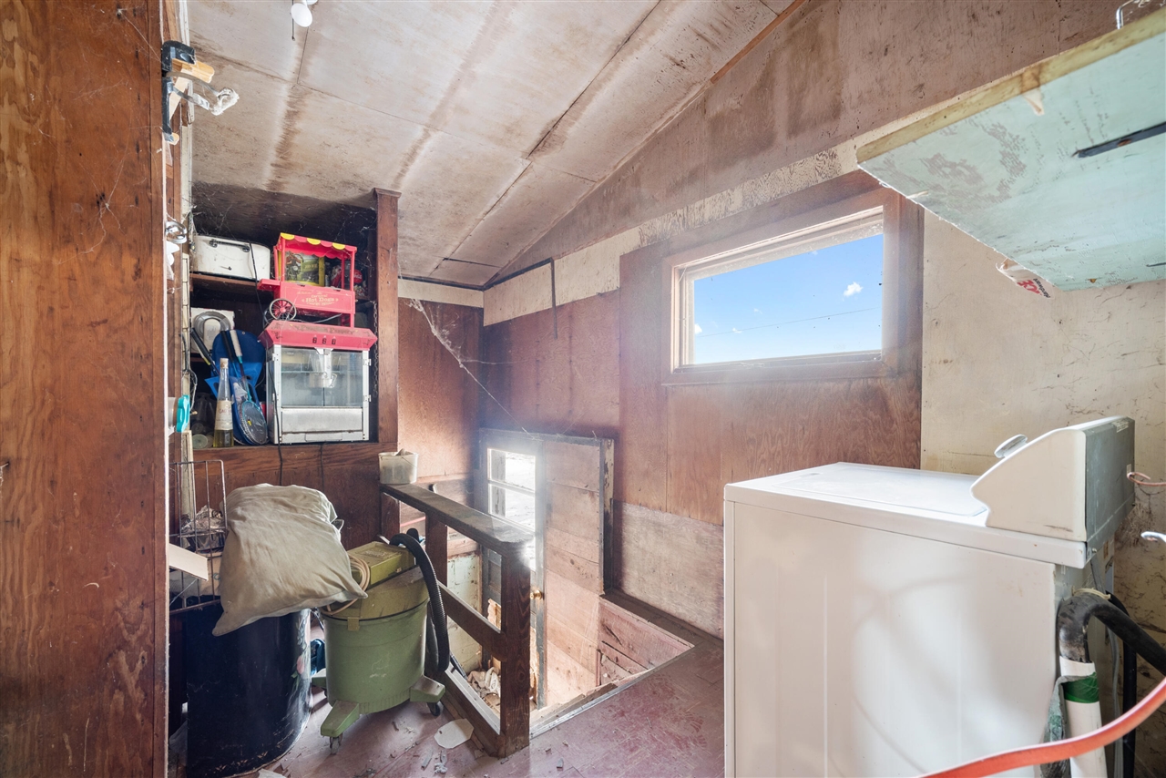 65838 48th Avenue, Hartford, MI, 49057-9749