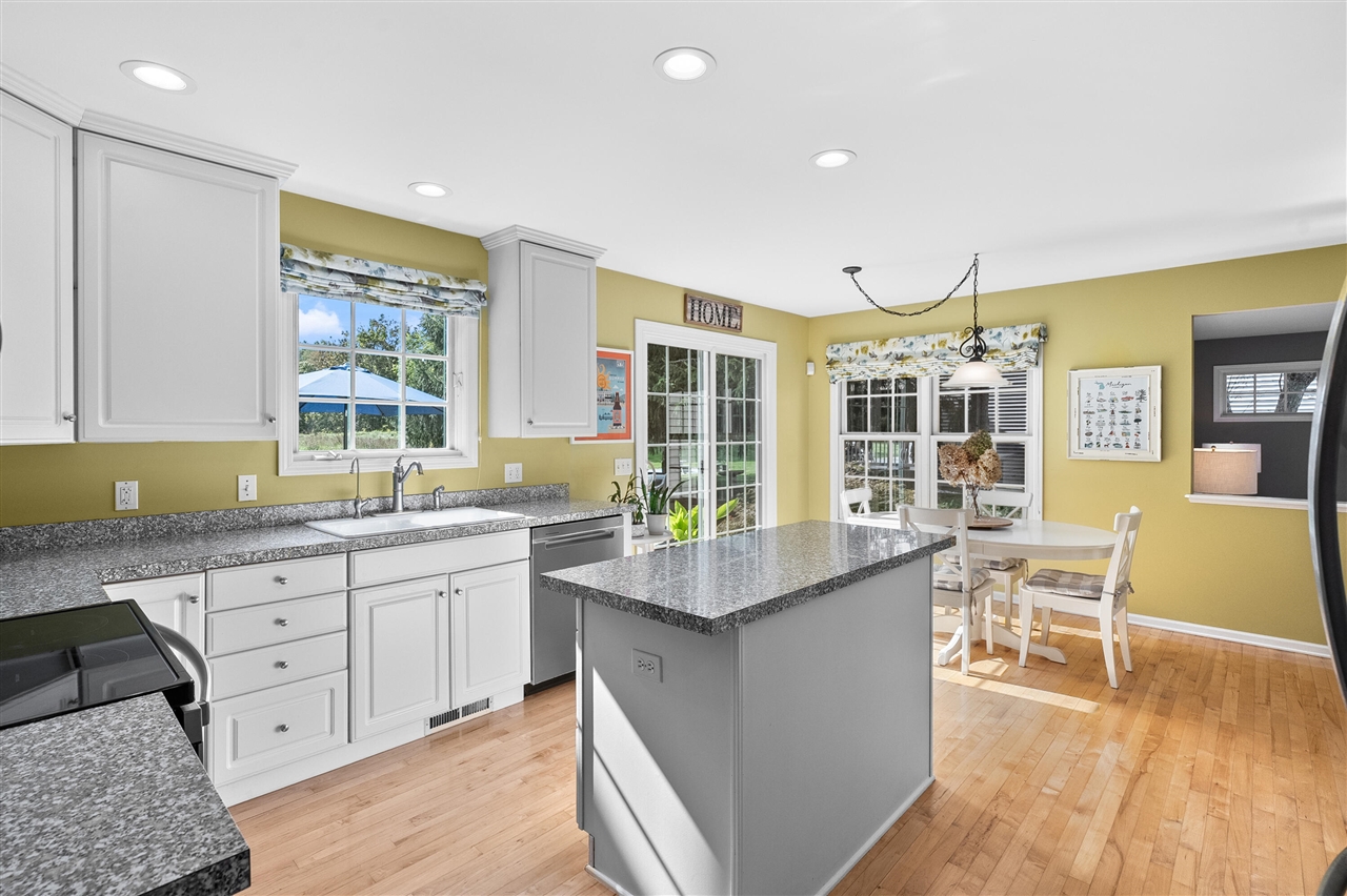 7236 Hampstead Lane, Portage, MI, 49024