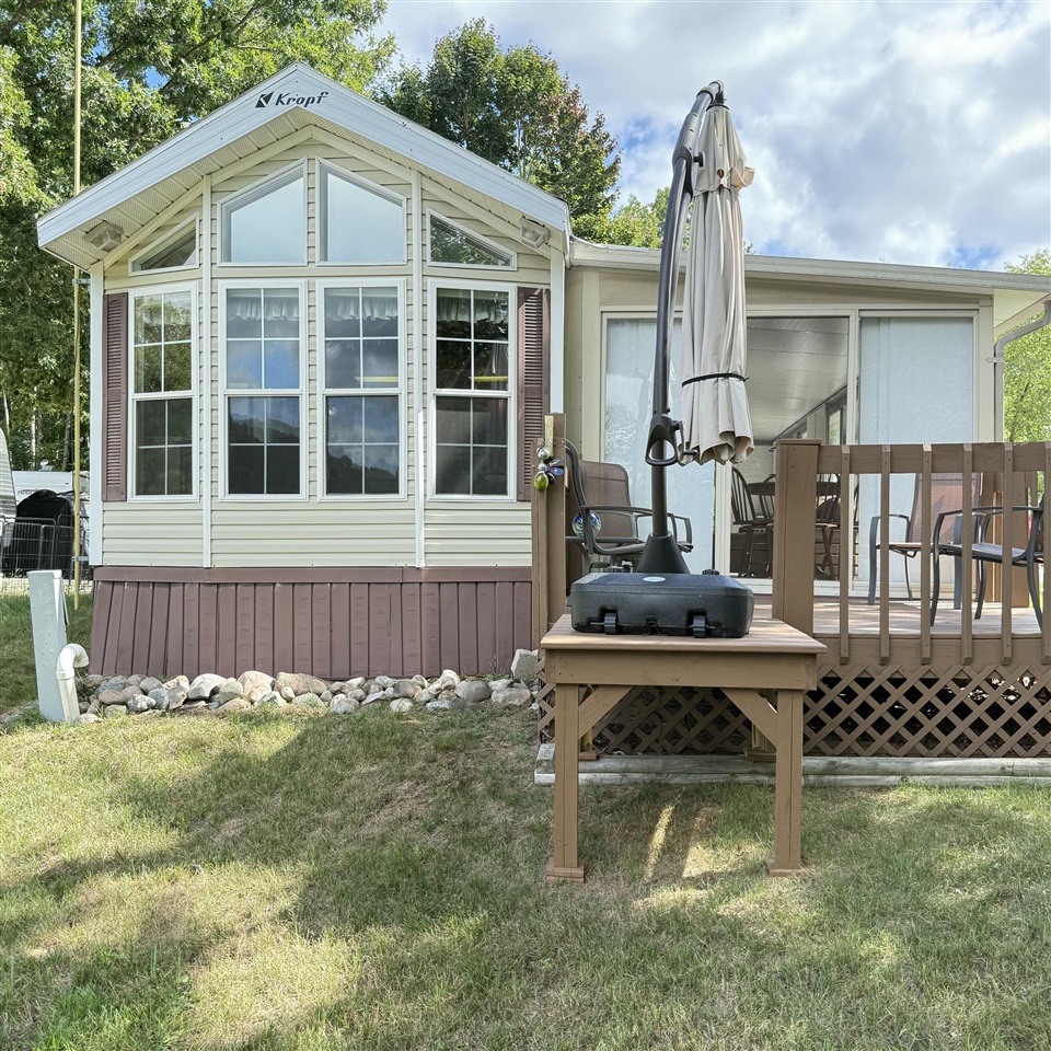 9380 E Circle Drive, Stanwood, MI, 49346-9611