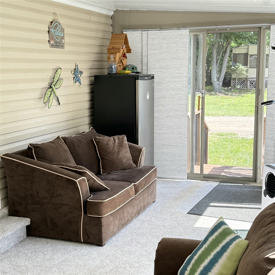 9380 E Circle Drive, Stanwood, MI, 49346-9611