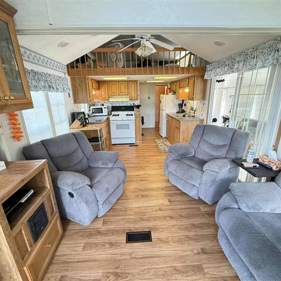 9380 E Circle Drive, Stanwood, MI, 49346-9611