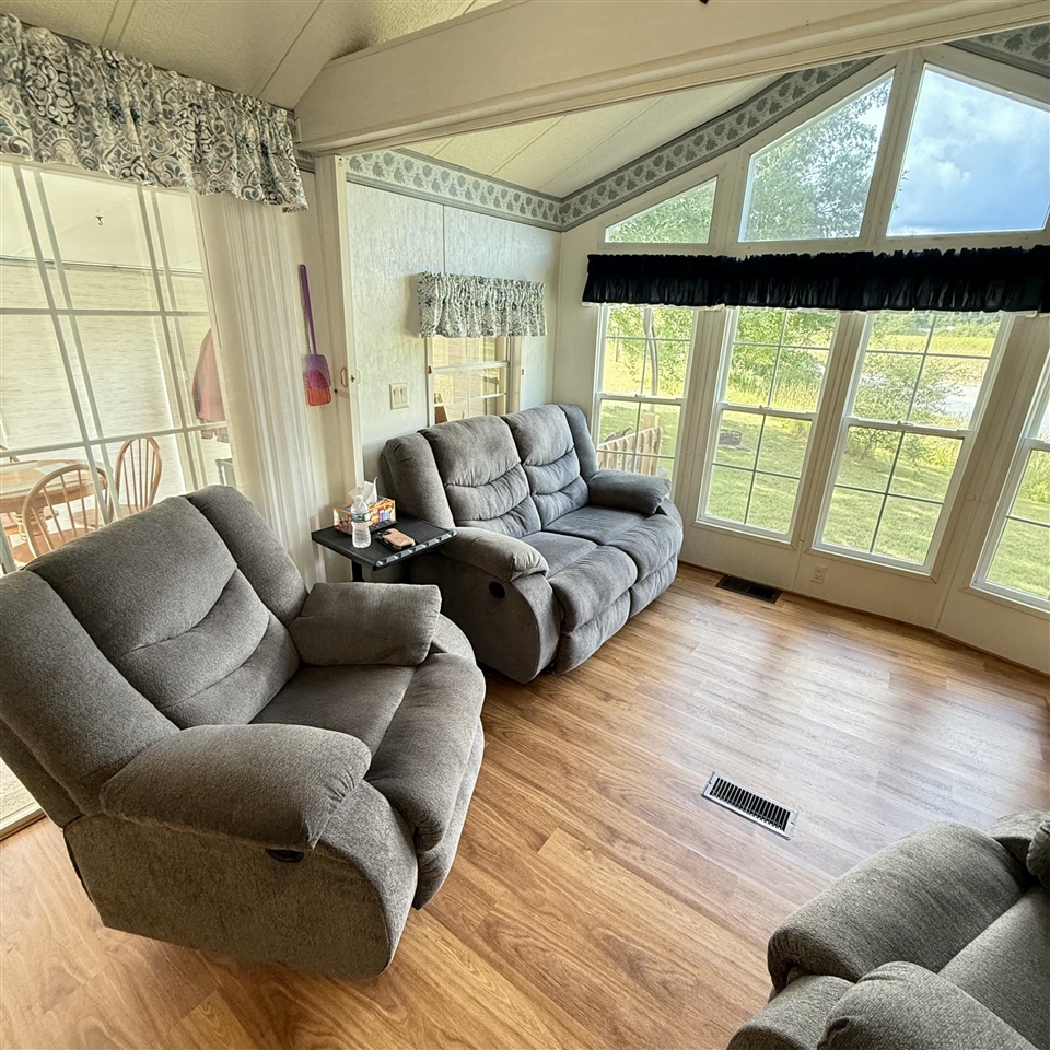 9380 E Circle Drive, Stanwood, MI, 49346-9611