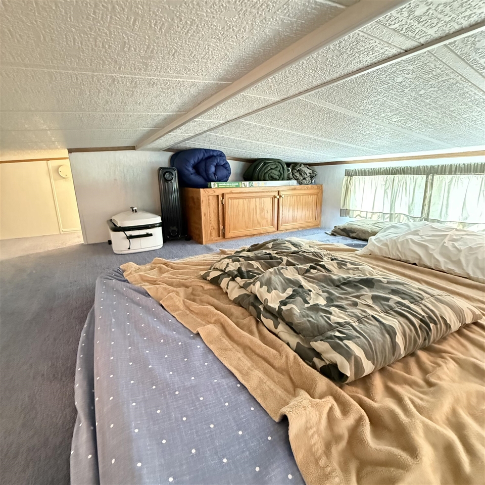 9380 E Circle Drive, Stanwood, MI, 49346-9611