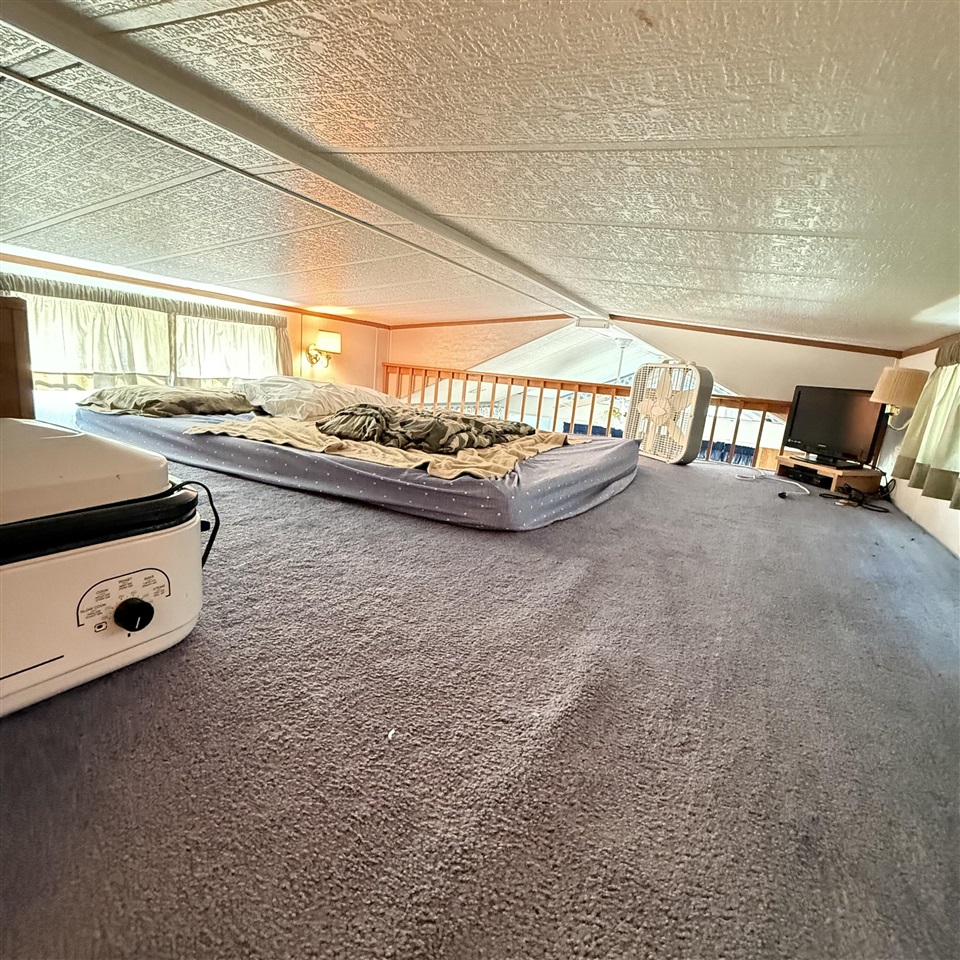 9380 E Circle Drive, Stanwood, MI, 49346-9611