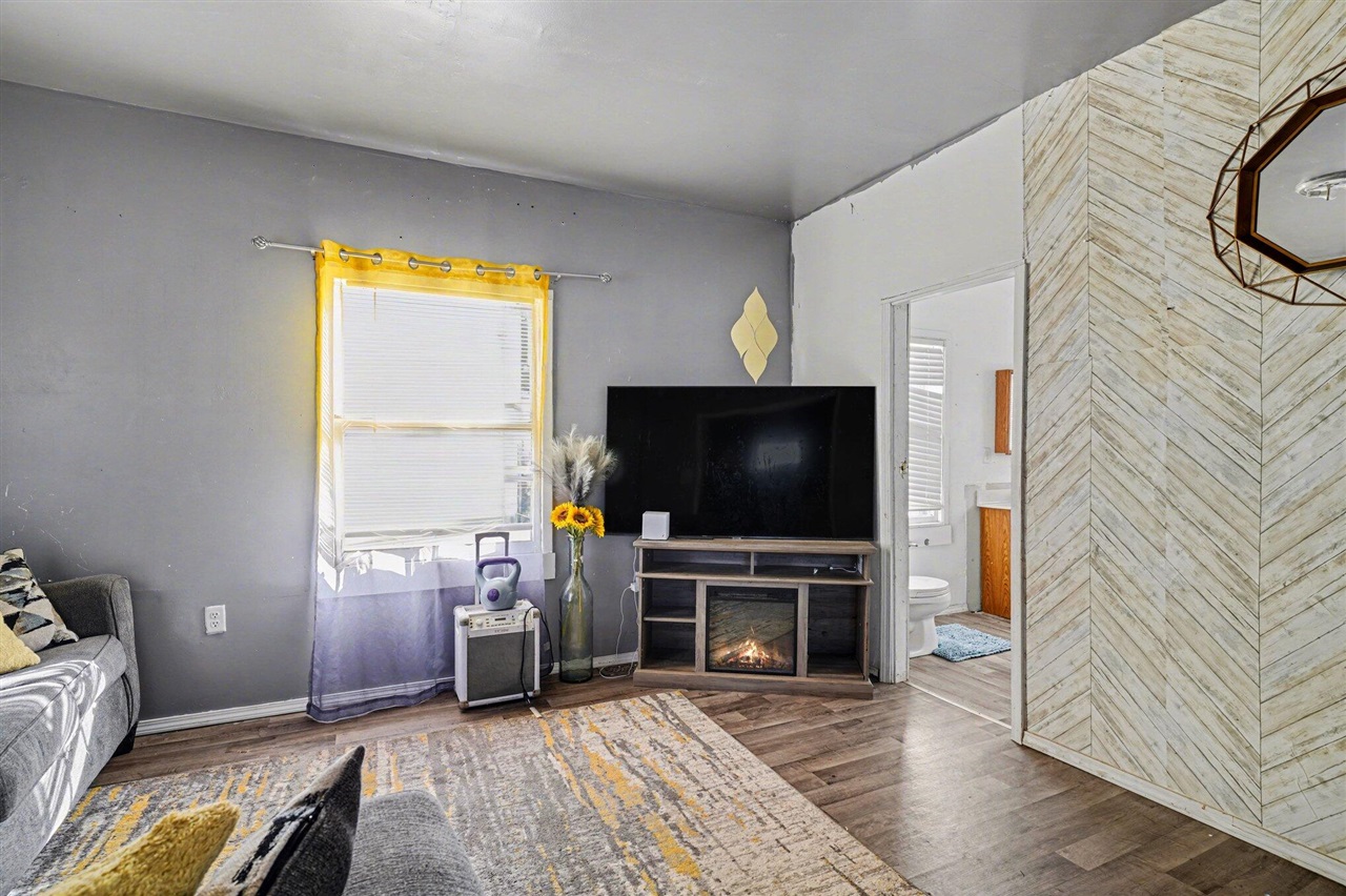 120 Highway Street, Battle Creek, MI, 49014-5069