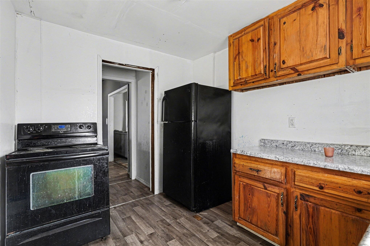 120 Highway Street, Battle Creek, MI, 49014-5069