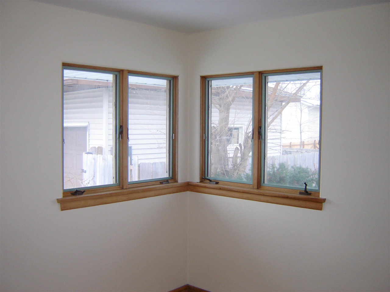 271 68th Street, Grand Rapids, MI, 49548-7180