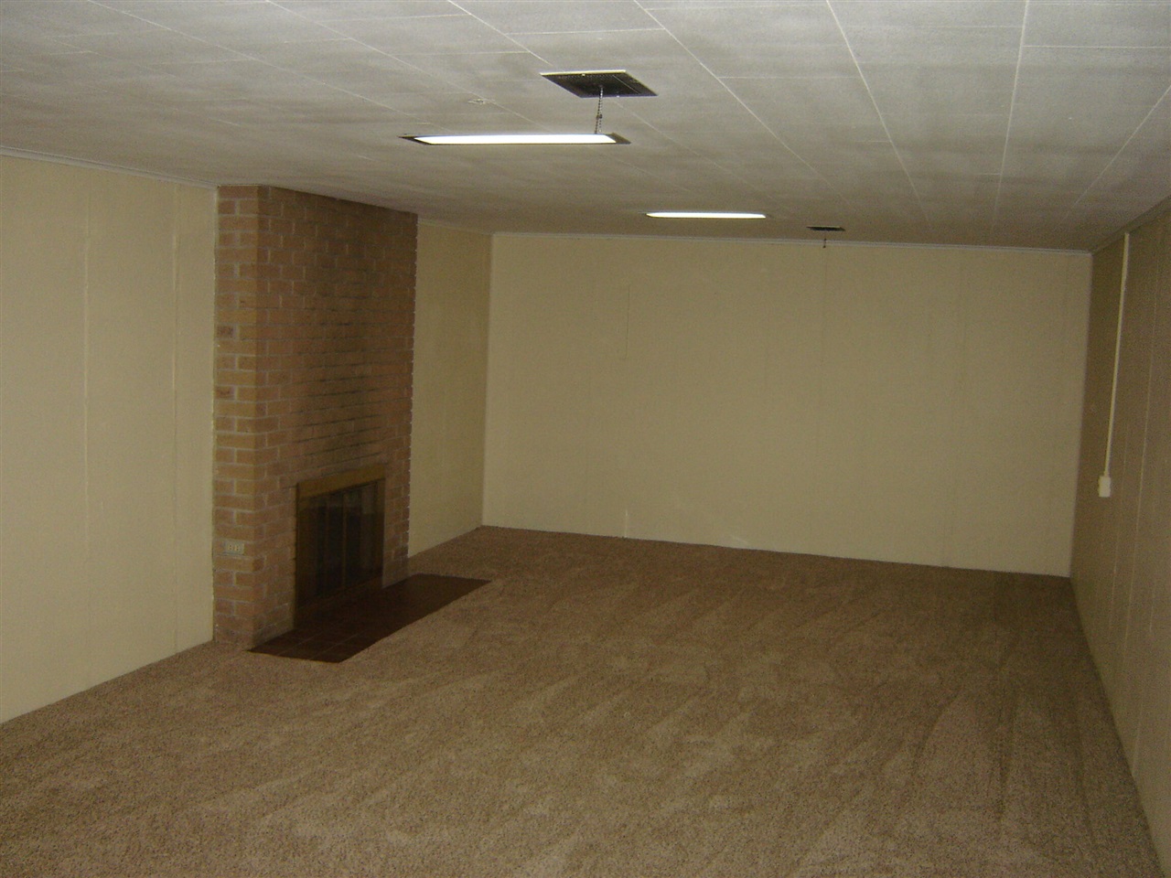 271 68th Street, Grand Rapids, MI, 49548-7180