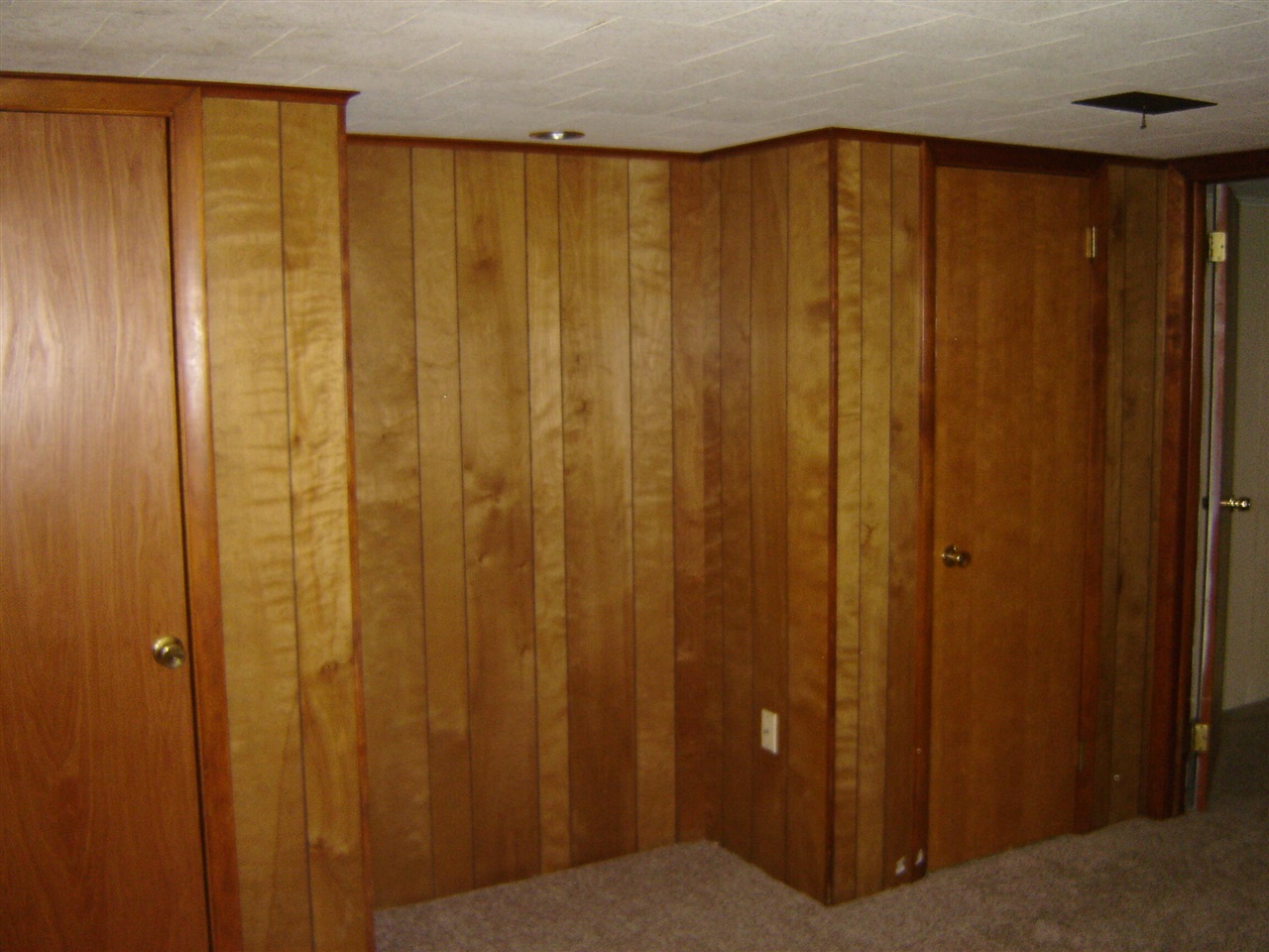 271 68th Street, Grand Rapids, MI, 49548-7180