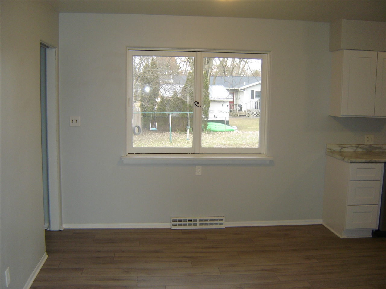 271 68th Street, Grand Rapids, MI, 49548-7180