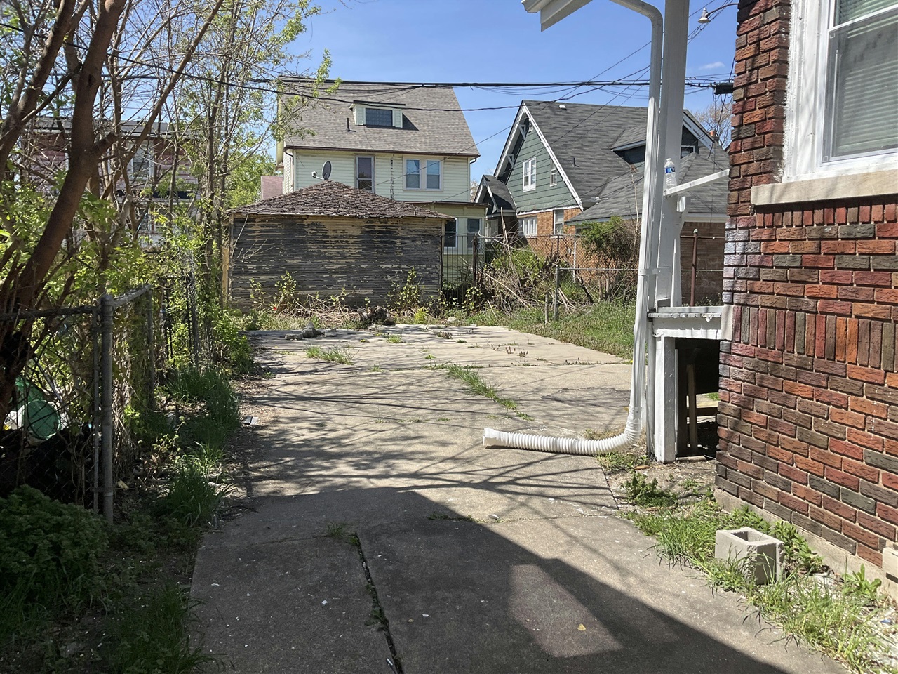 12701 Griggs Street, Detroit, MI, 48238-3075