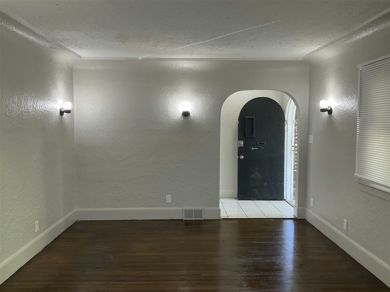 12701 Griggs Street, Detroit, MI, 48238-3075