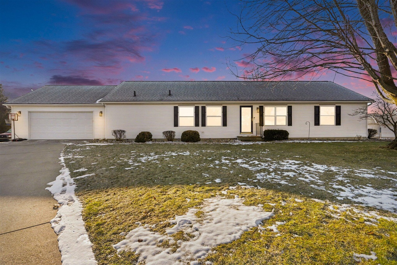 150 Wilson Avenue, Commerce Twp, MI, 48017 2324