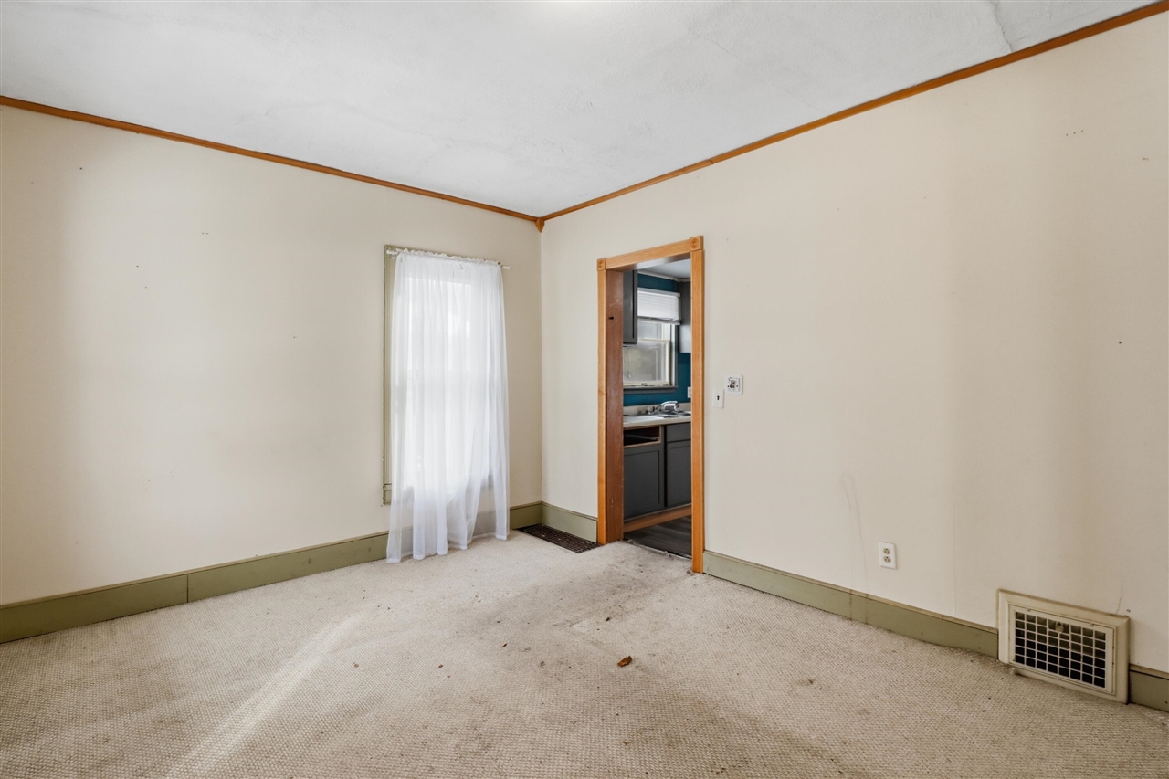 Homes for sale in Dowagiac, MI | 316 E Division St, Dowagiac, MI 49047 | MLS# 70516986