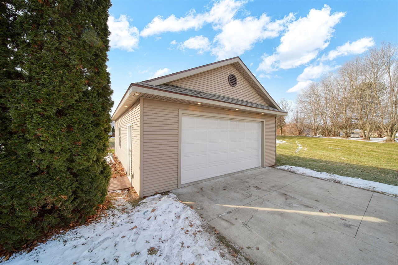 Jackson, MI, 49201-9248