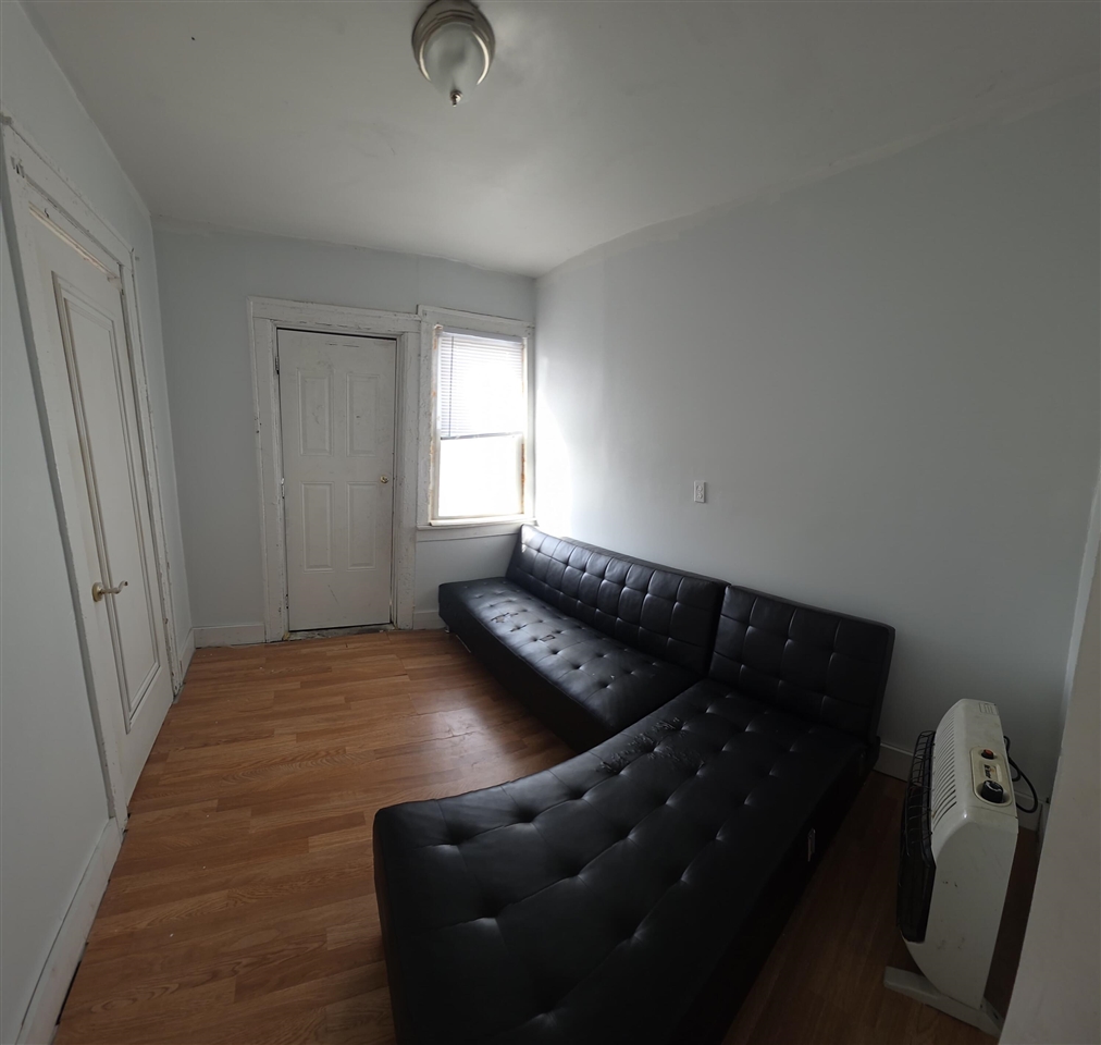 18087 Gable Street photo 11