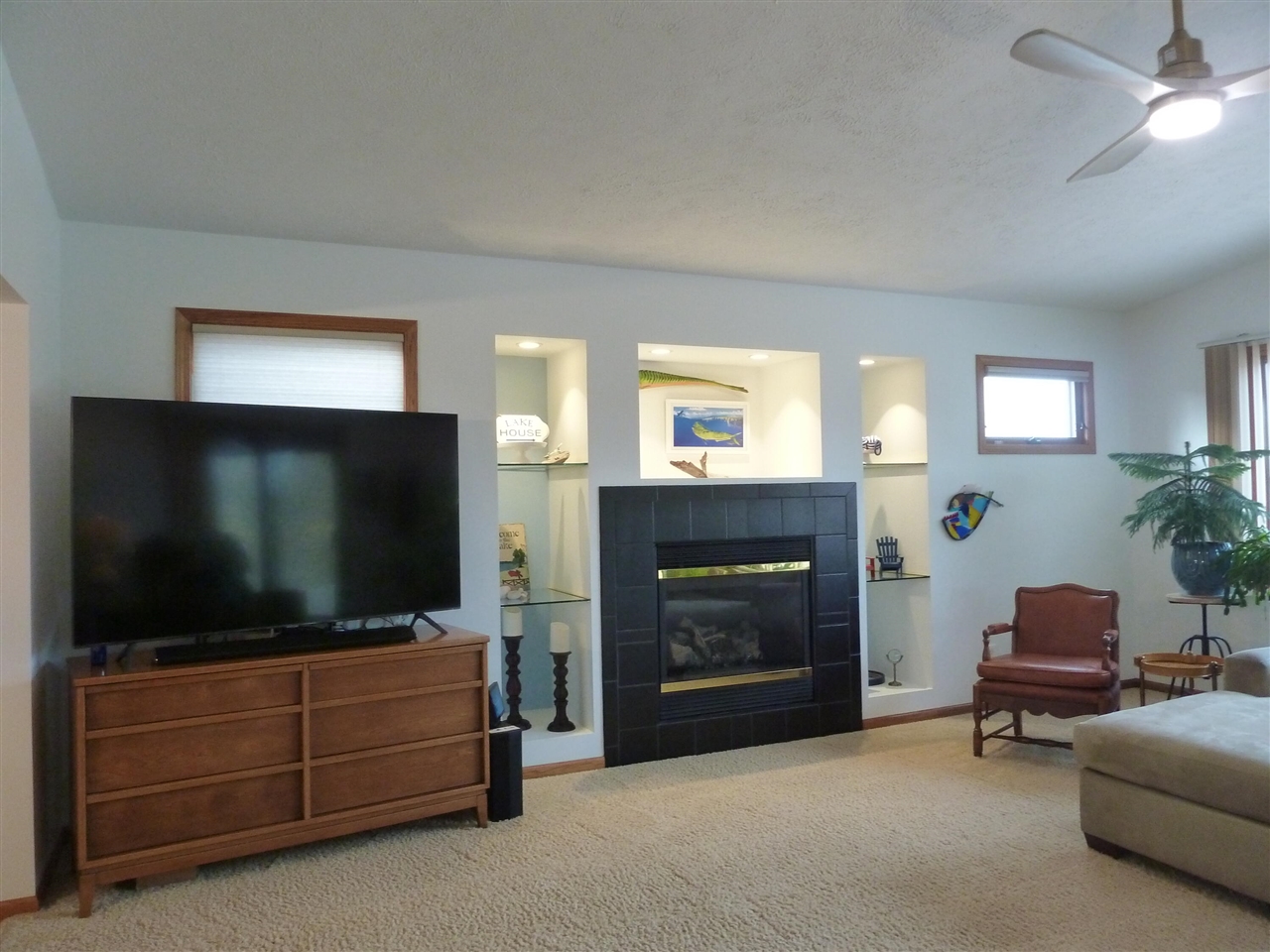 14600 W Diane Drive, Camden, MI, 49232-9553