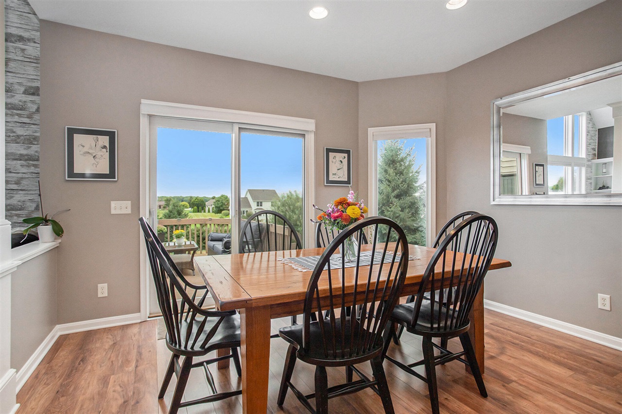 370 Bishop Avenue photo 13