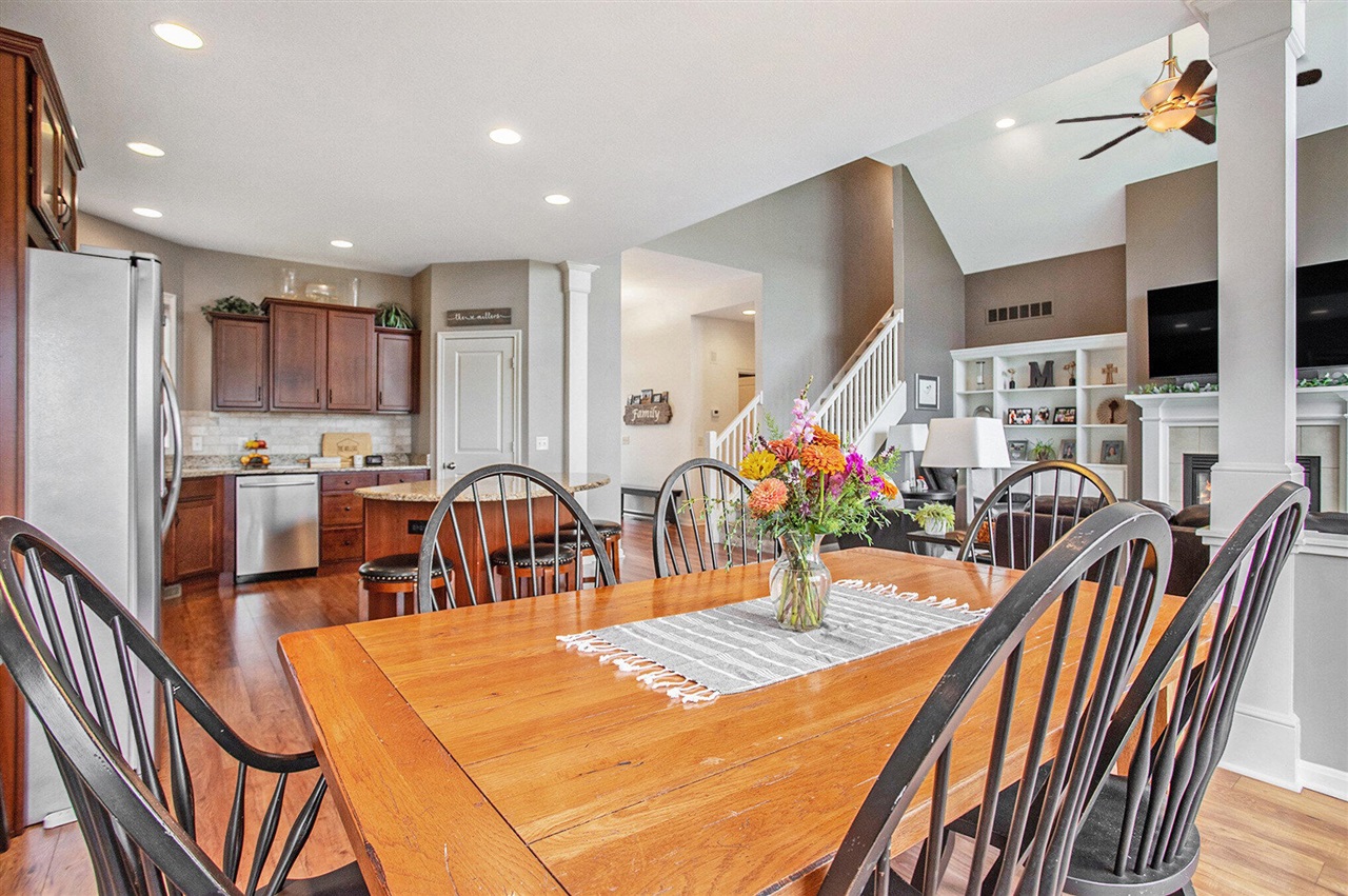 370 Bishop Avenue photo 14