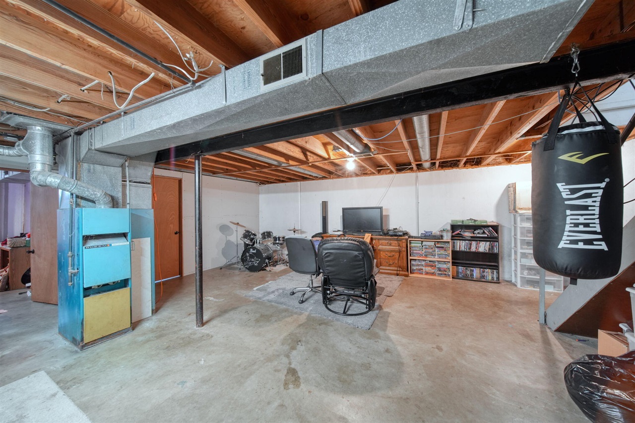 Jackson, MI, 49201-8814