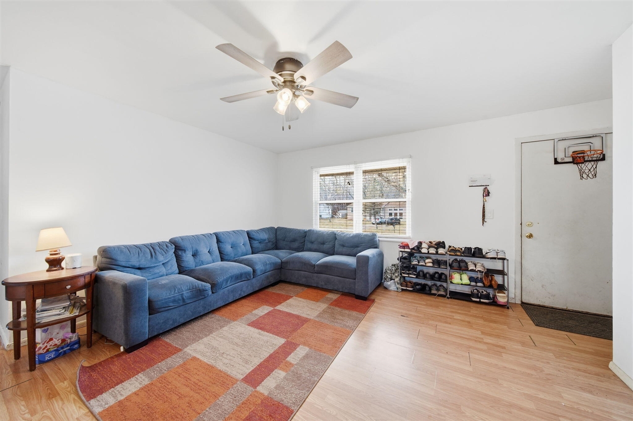 Jackson, MI, 49201-8814