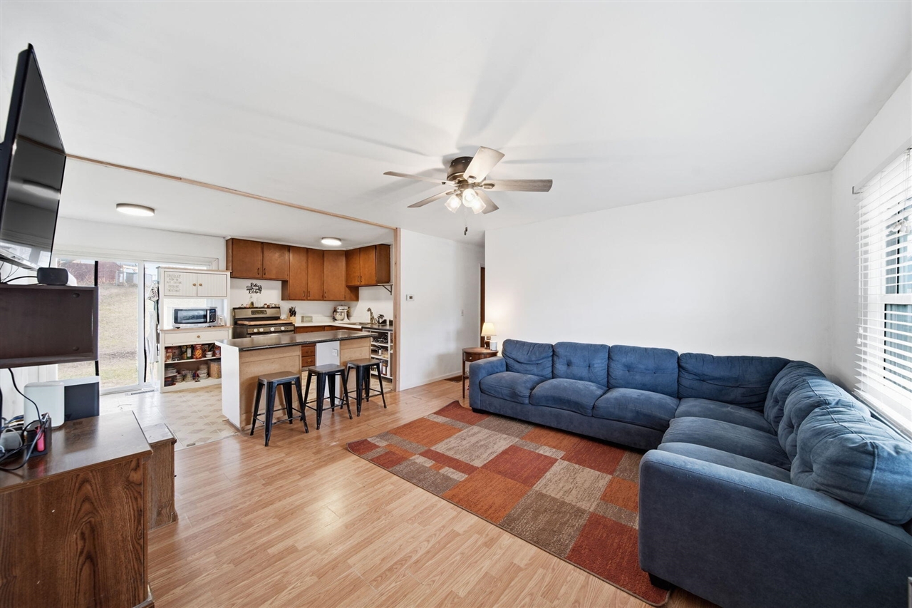 Jackson, MI, 49201-8814