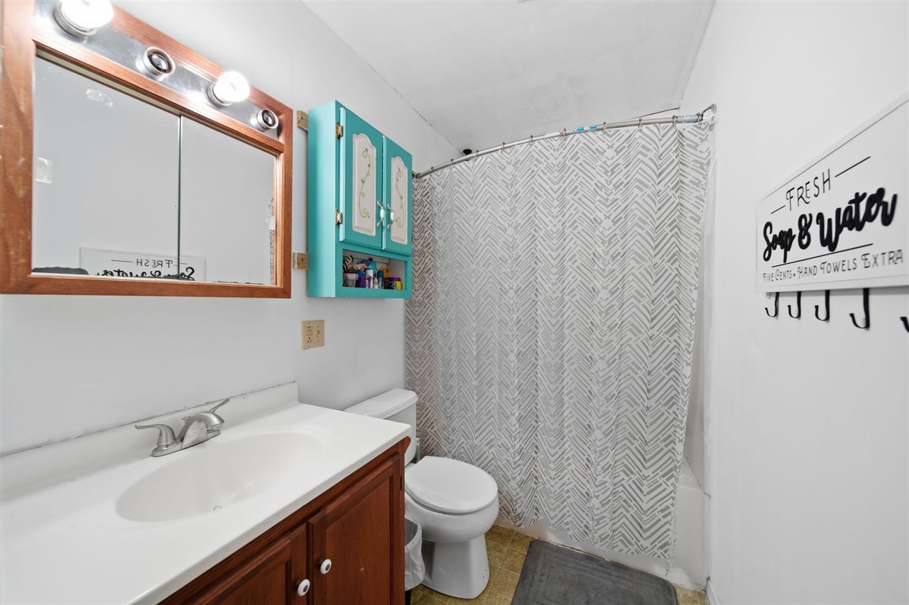 Jackson, MI, 49201-8814