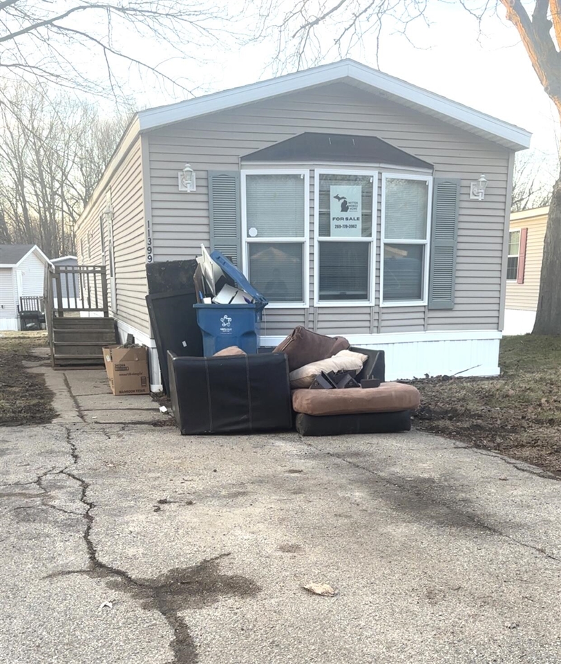 11399 Maple Court, Allendale, MI, 49401