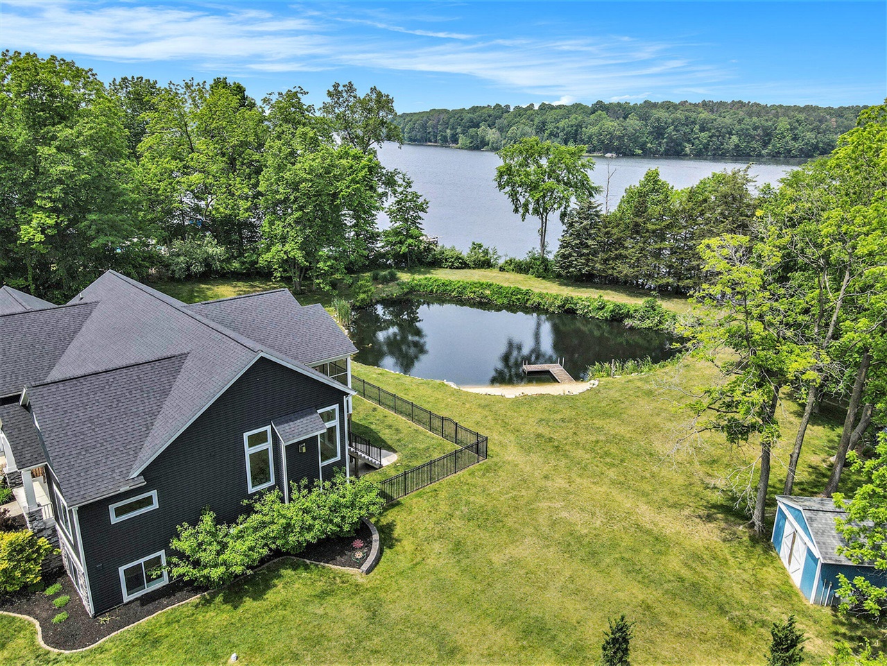 3589 Shoreline Drive, Allegan, MI, 49010-9495