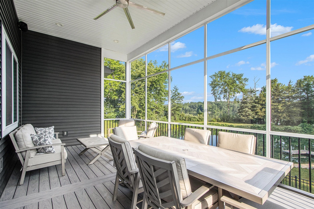 3589 Shoreline Drive, Allegan, MI, 49010-9495