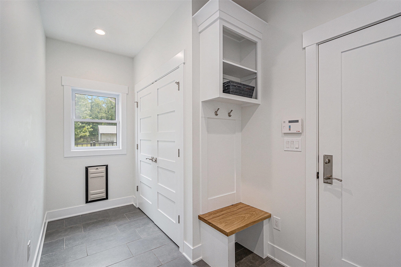 3589 Shoreline Drive, Allegan, MI, 49010-9495