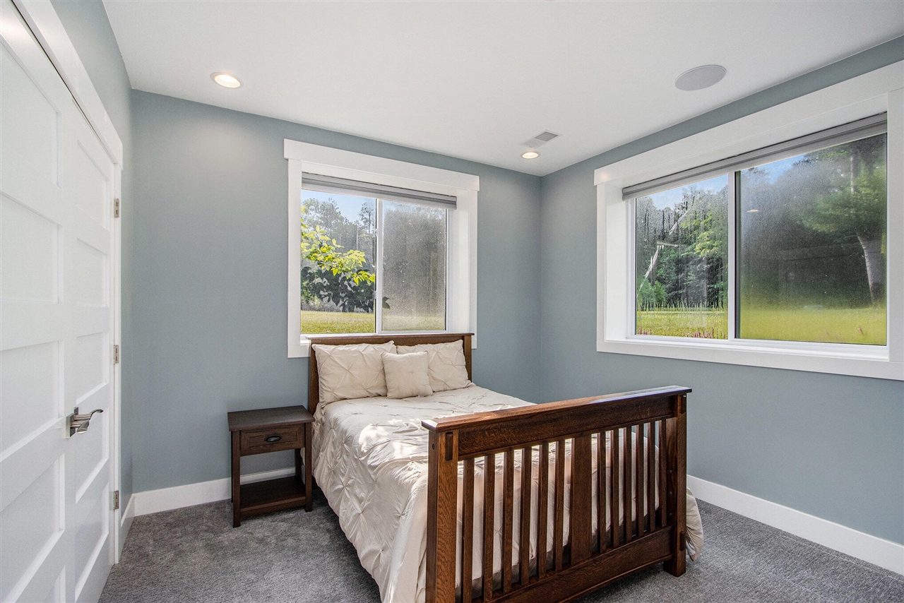 3589 Shoreline Drive, Allegan, MI, 49010-9495