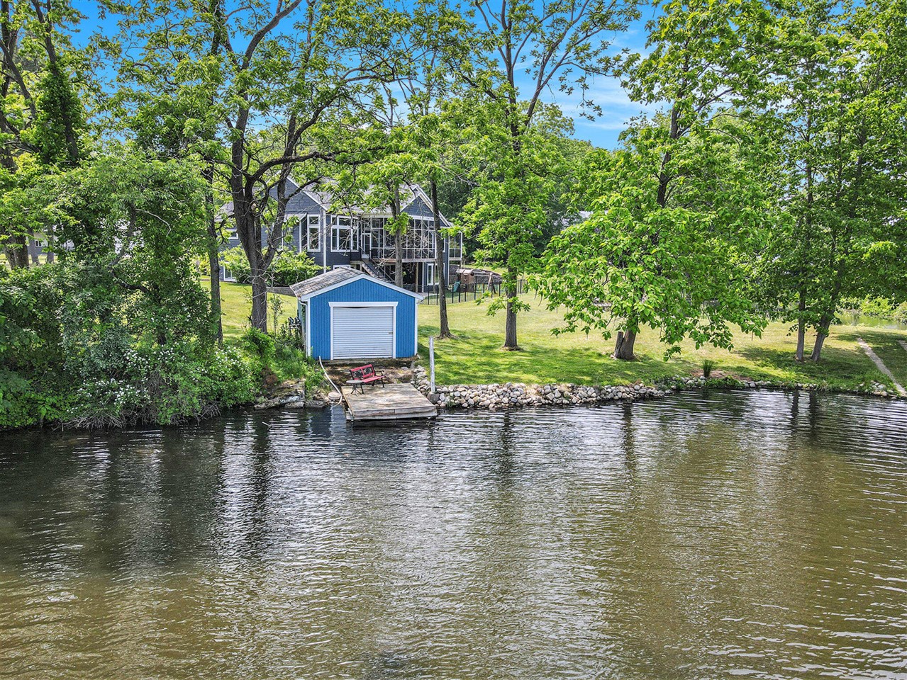 3589 Shoreline Drive, Allegan, MI, 49010-9495