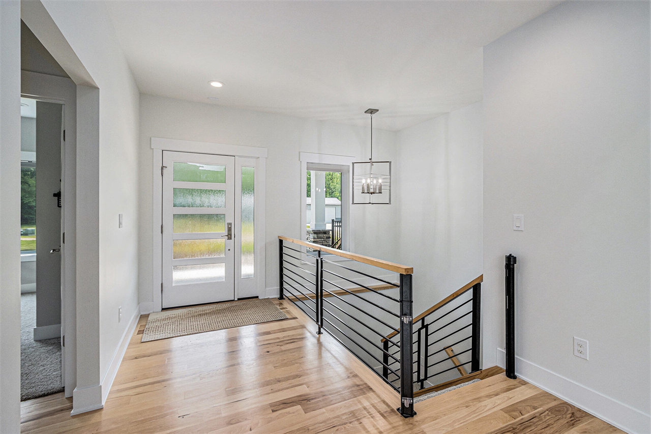 3589 Shoreline Drive, Allegan, MI, 49010-9495