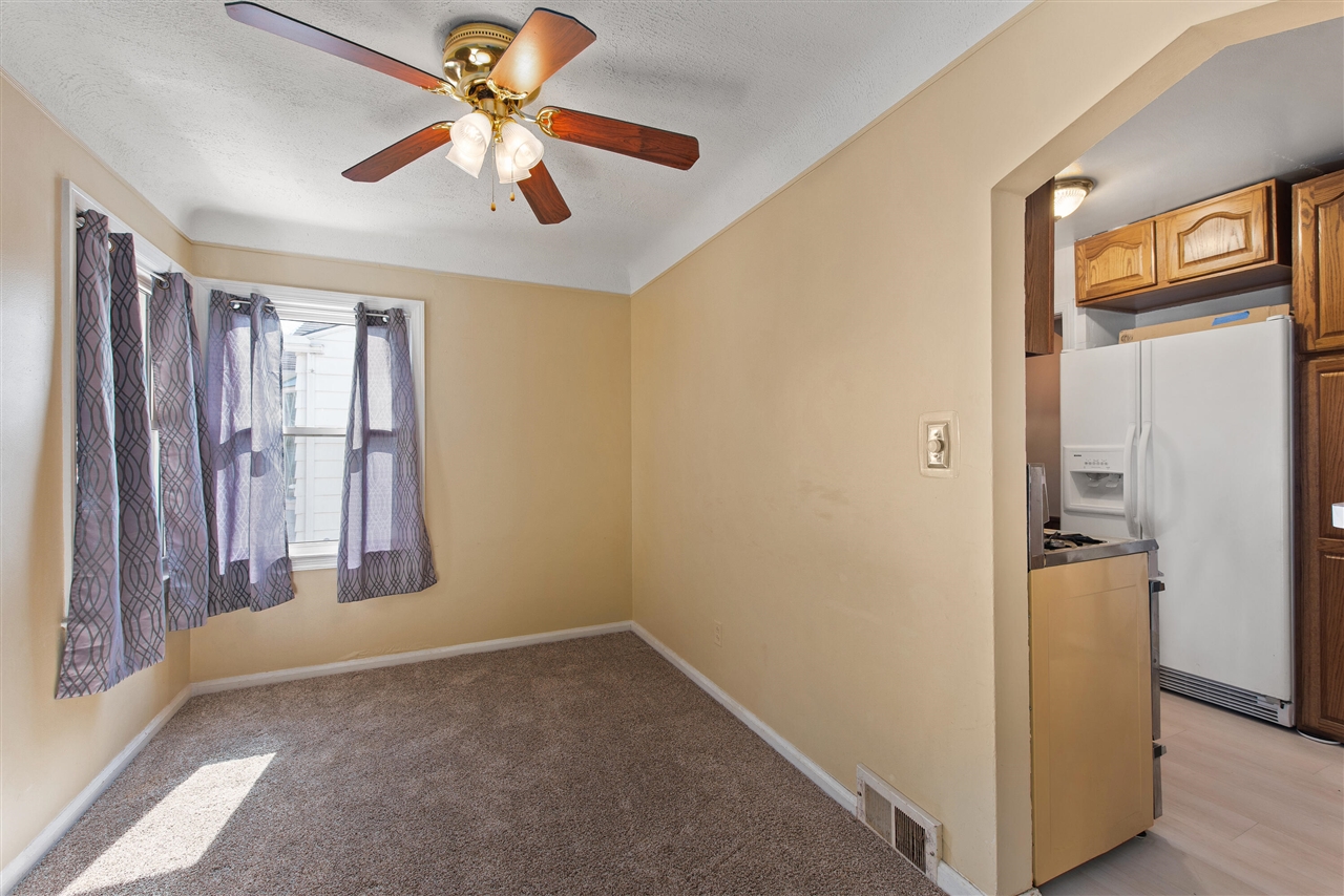 335 Laprairie Street, Ferndale, MI, 48220-3212