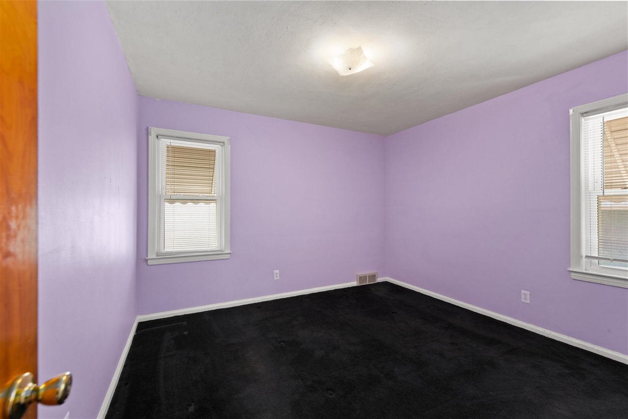 335 Laprairie Street, Ferndale, MI, 48220-3212