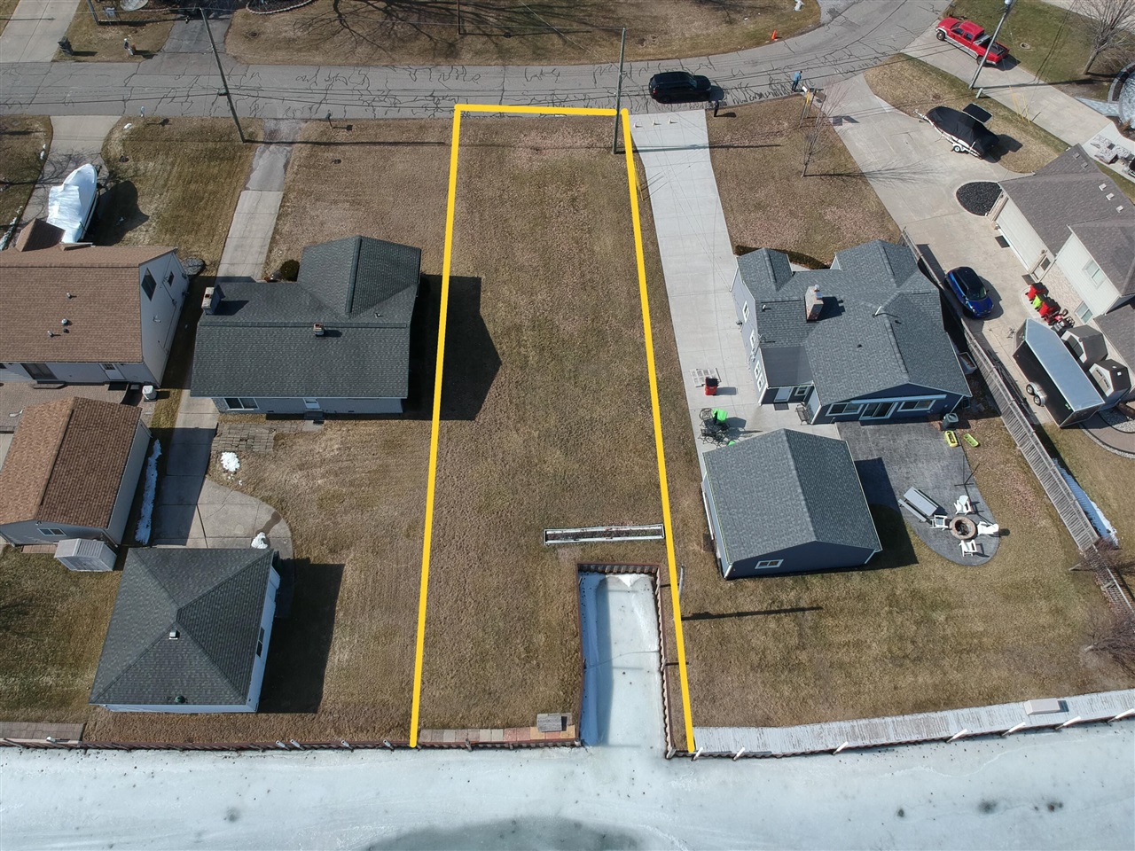 Homes for sale in Harrison Twp, MI | 37500 Lakeville St, Harrison Twp, MI 48045 | MLS# 70517134