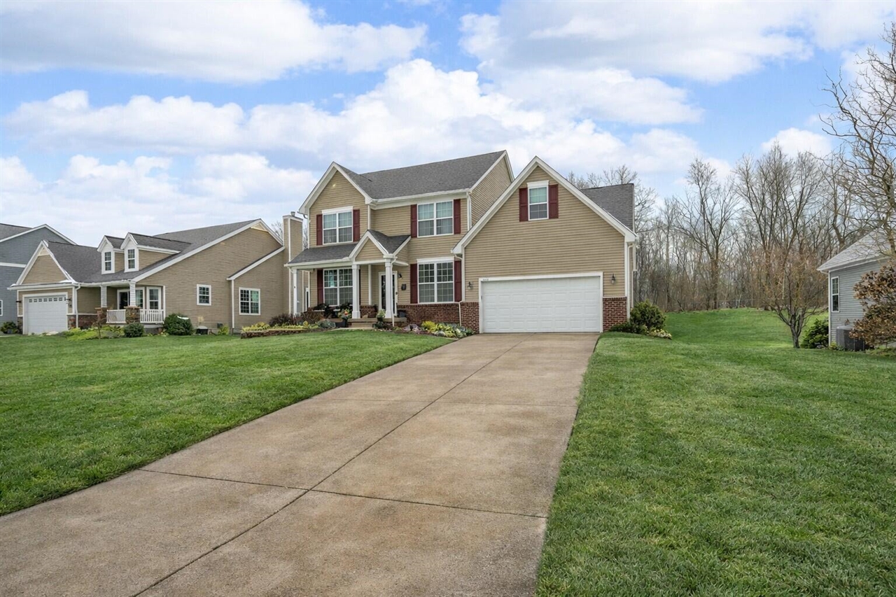 4009 Magnolia Parkway, Jackson, MI, 49201-8174