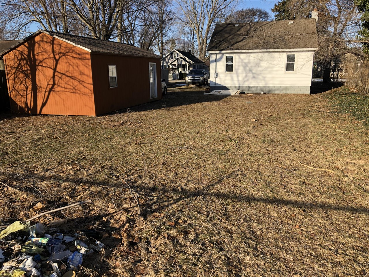 3871 Main Street, Benton Harbor, MI, 49022