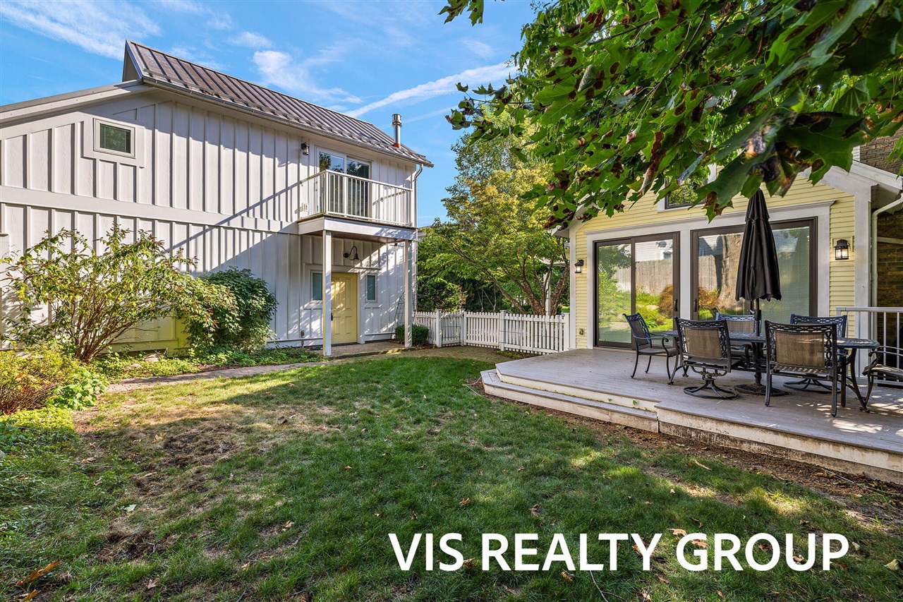 415 Howard Avenue, Grand Haven, MI, 49417