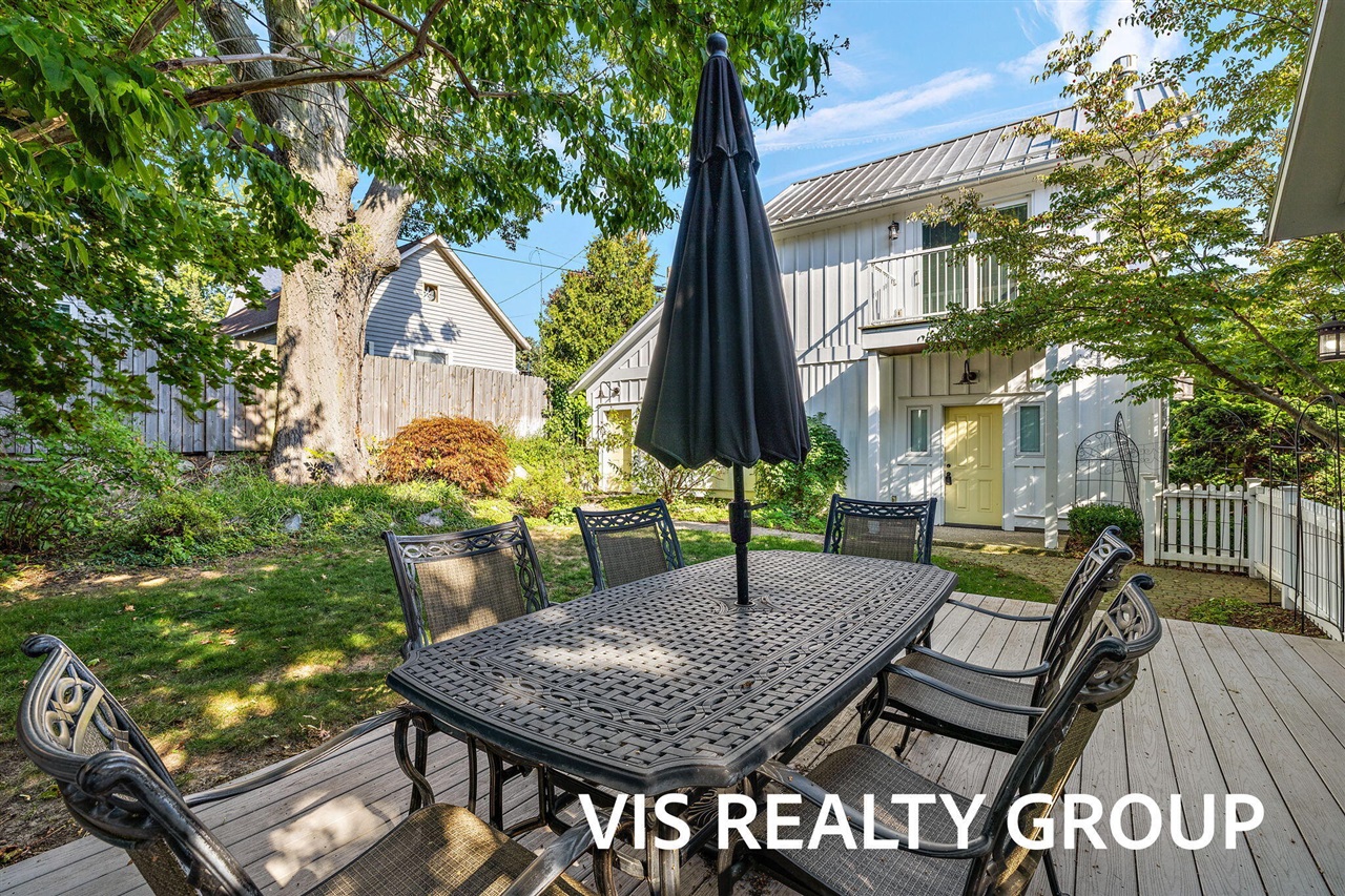 415 Howard Avenue, Grand Haven, MI, 49417