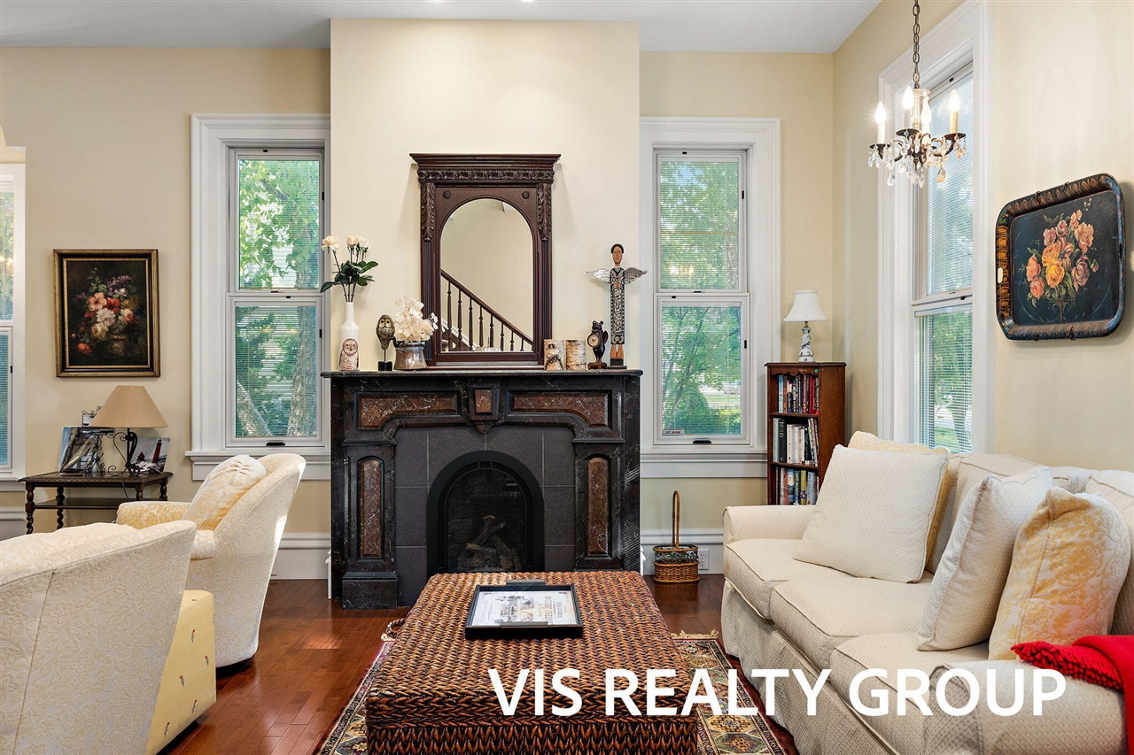 415 Howard Avenue, Grand Haven, MI, 49417