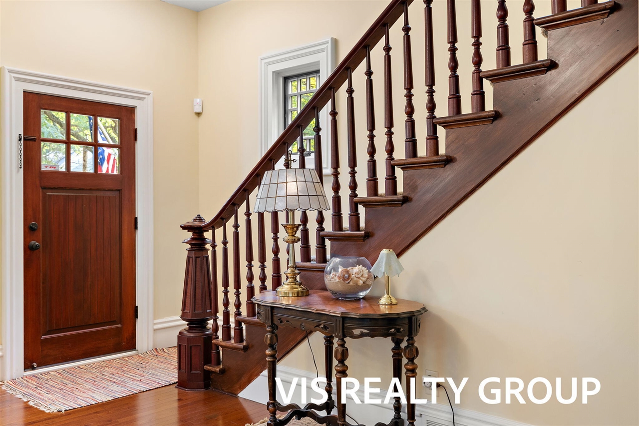 415 Howard Avenue, Grand Haven, MI, 49417