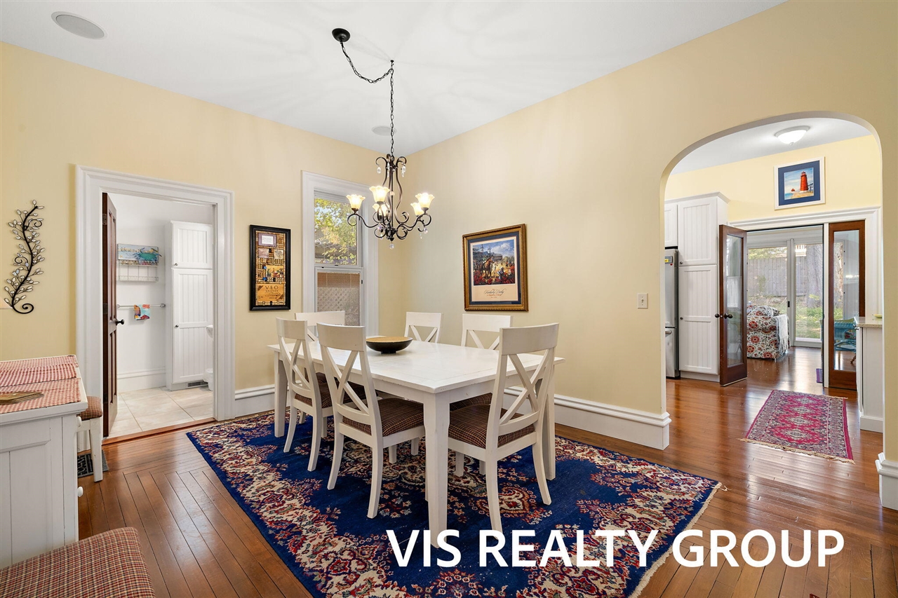 415 Howard Avenue, Grand Haven, MI, 49417